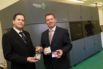 Aviv Ratzman, CEO, Highcon and Brian Sidebottom, managing director of Glossop Cartons showcase the capabilities of the Highcon Euclid at the event